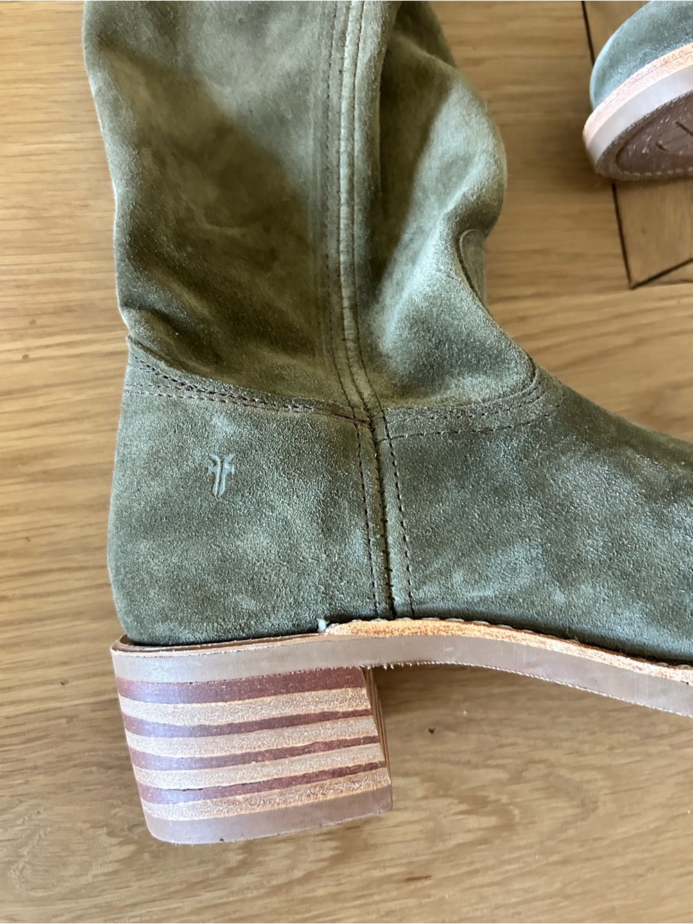 Frye Campus 12R Boots Olive Suede - Picture 3 of 6